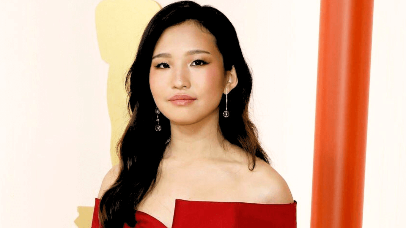 Actresses with Black Hair