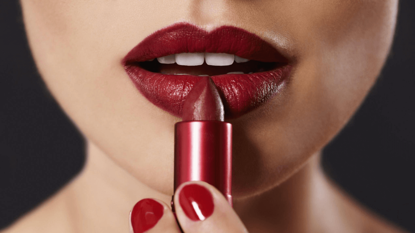 Blushed Lipstick: Embracing the Subtle Elegance of Rosy Hues
