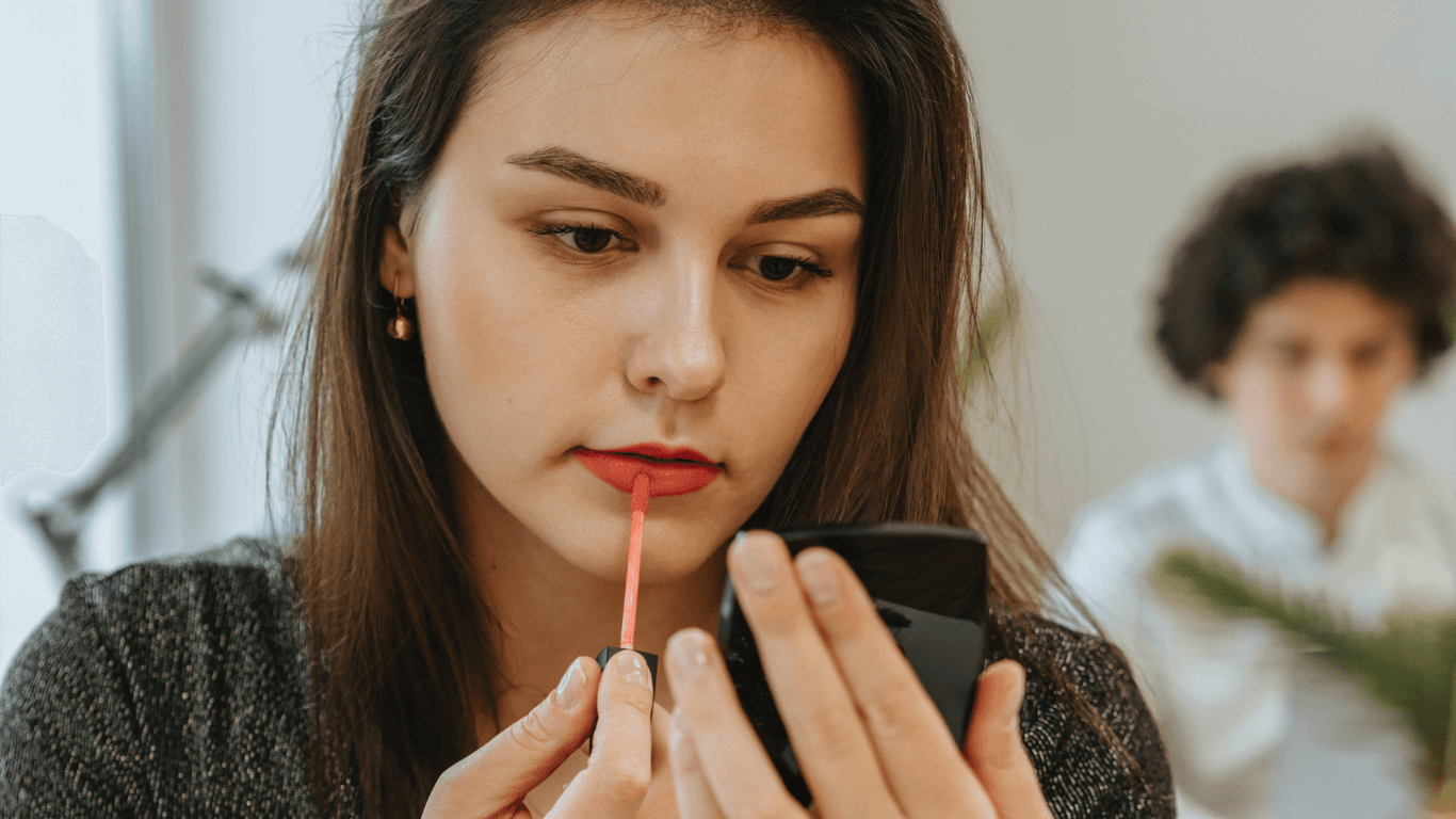 Discover the Magic of ELF Lip Stain Gloss