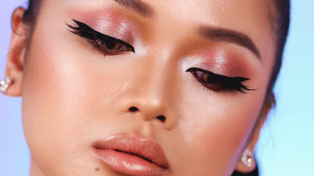 Eyeshadow Ideas for a Black Dress