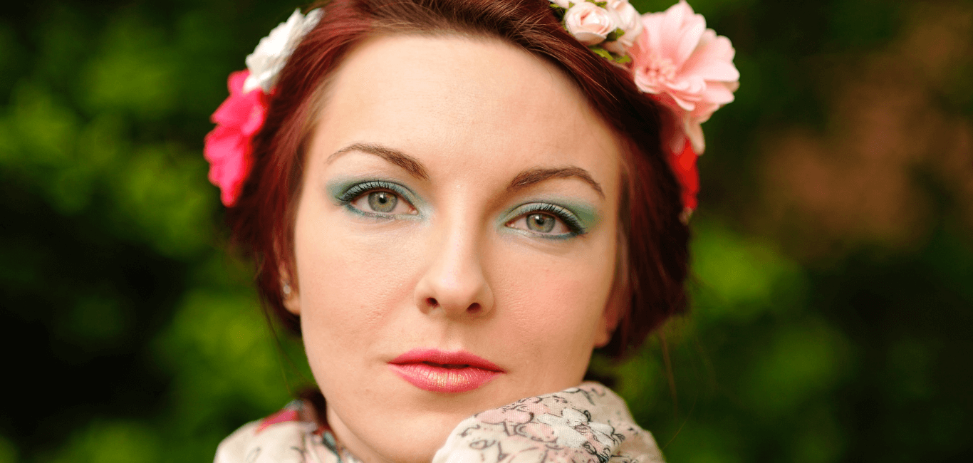 Green Eyeshadow Looks: Unleash Your Inner Enchantress