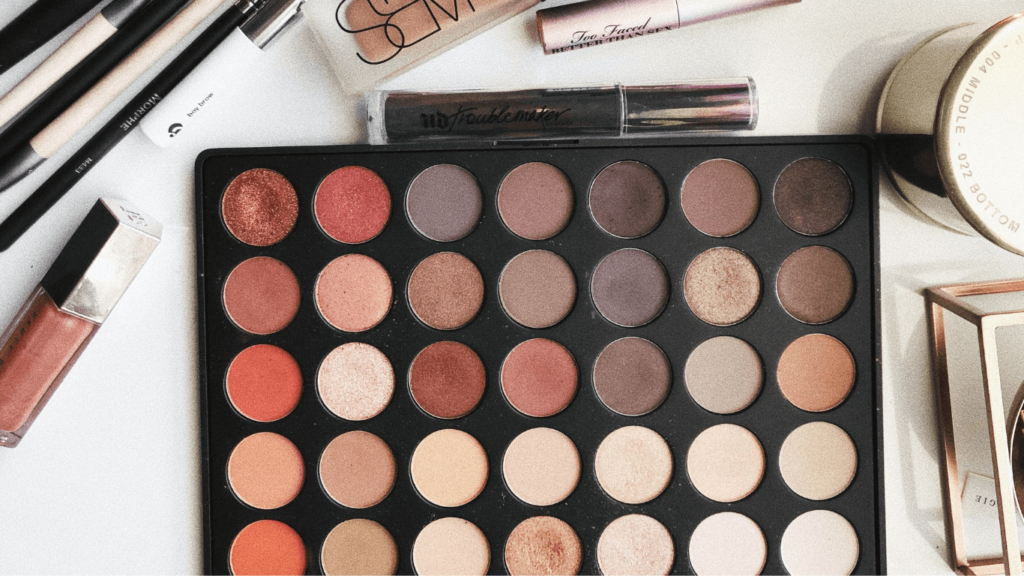 How Long Do Eyeshadow Palettes Last