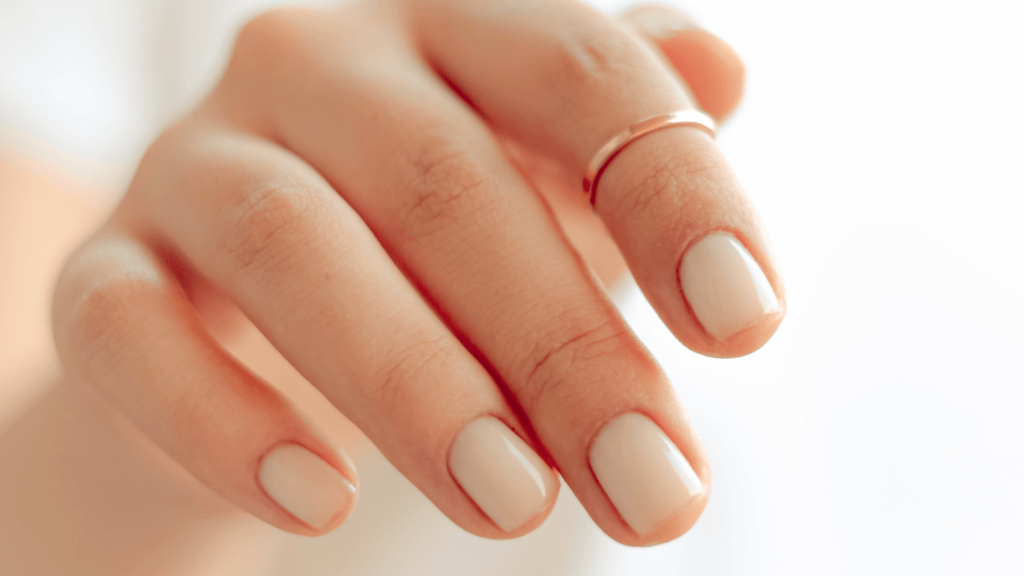 Vertical Split Nail