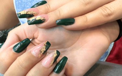 Trending Acrylic Emerald Green Nails Designs
