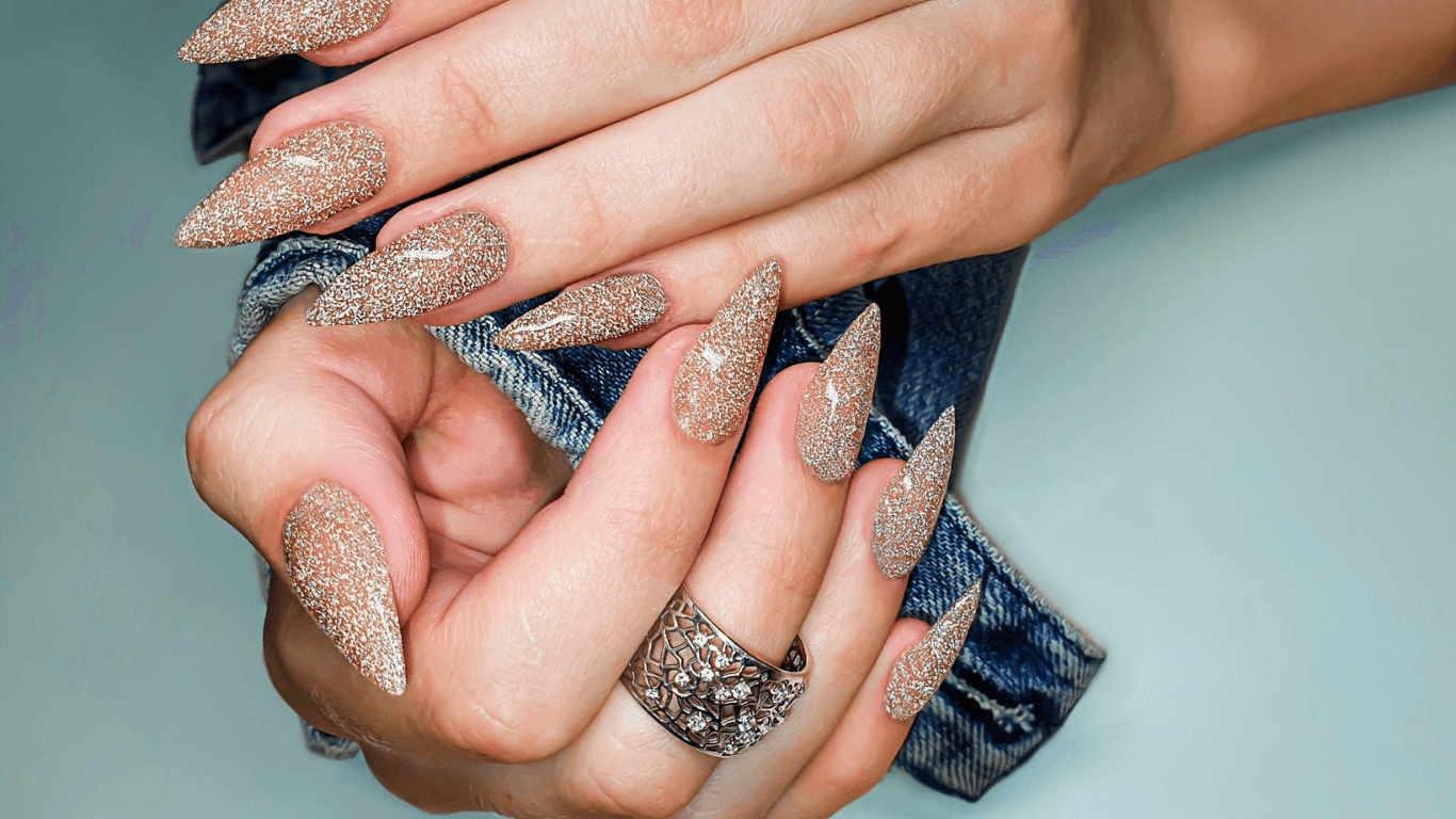 Dip Nails with Tip: A Guide to Gorgeous & Long-Lasting Nails