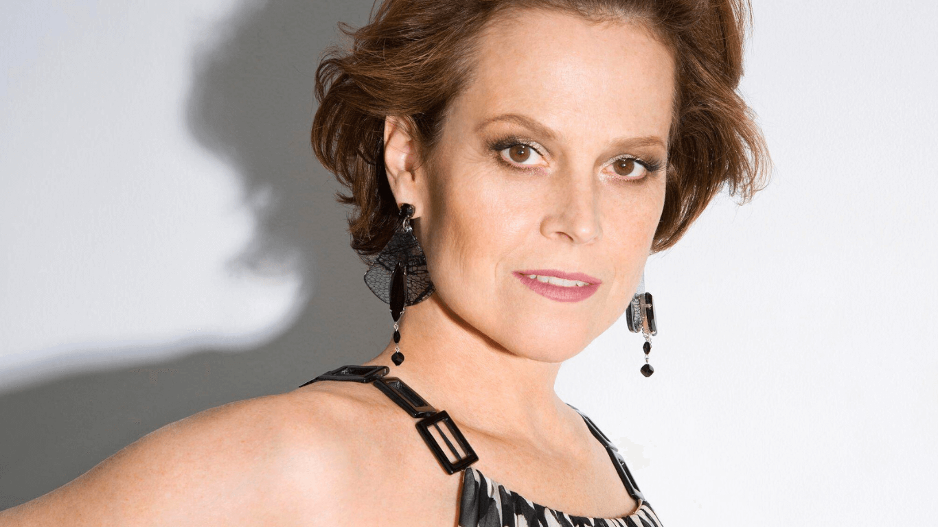 Makeup Tips for Older Women: Embracing Timeless Beauty