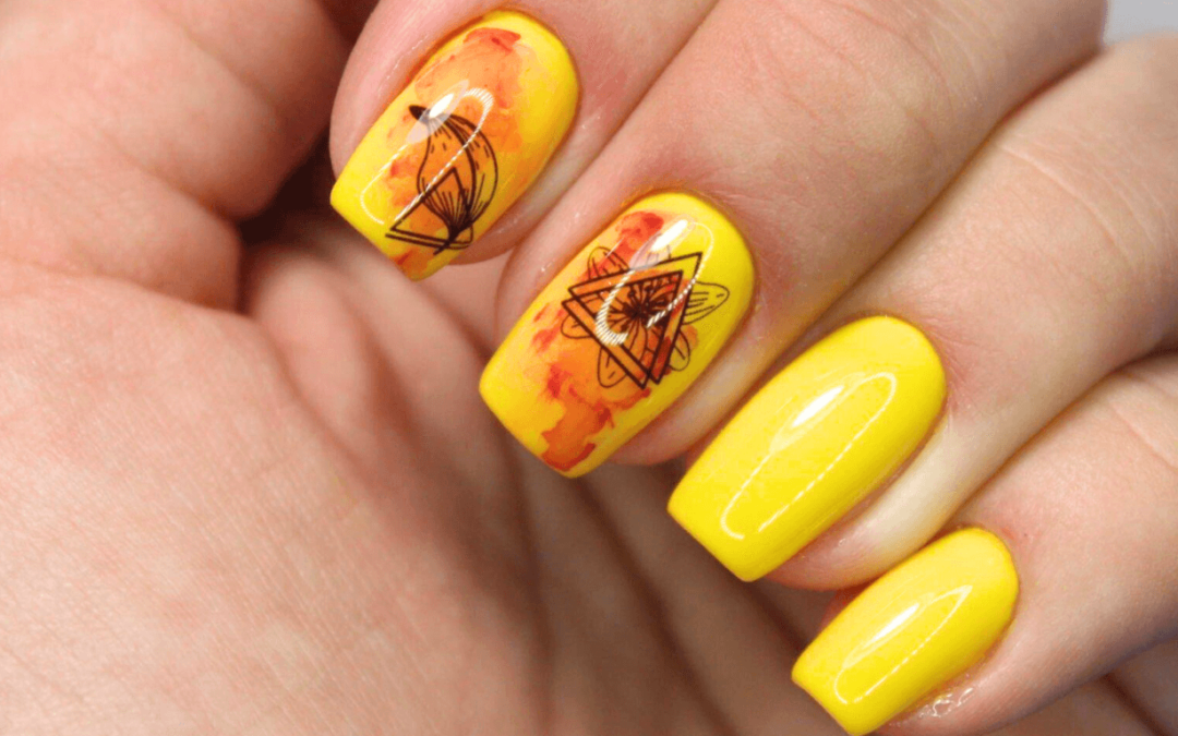Sunflower Acrylic Nails