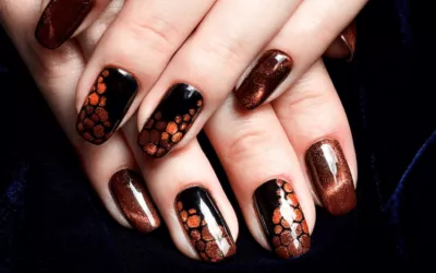 Wine and Rose Gold Nails: A Luxurious Fusion of Glamour and Elegance