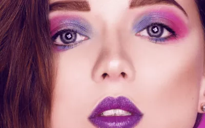 The Mesmerizing Blend of Blue and Purple Eyeshadow