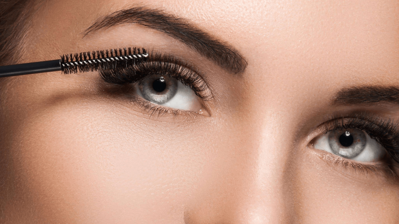 Can I Wear Mascara with a Lash Lift?