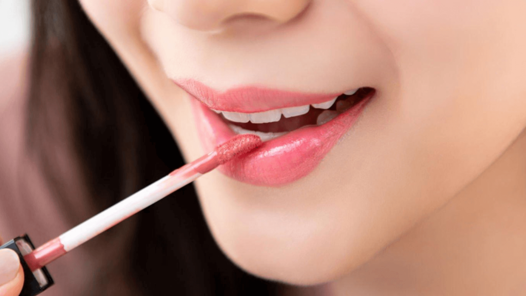 DIY Lip Gloss