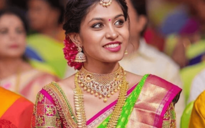 The Magic of a Dark Green and Pink Combination Saree