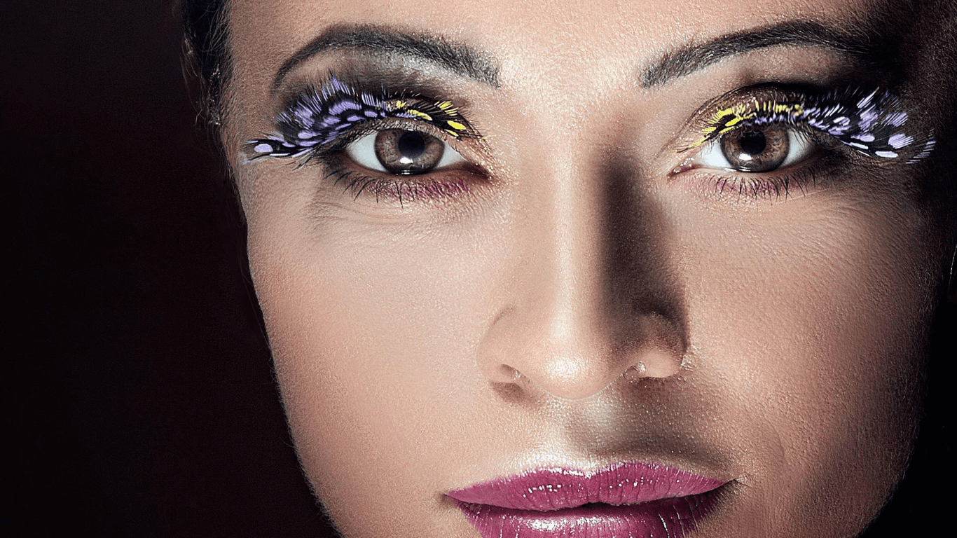 Glitter Makeup Looks for Black Girls
