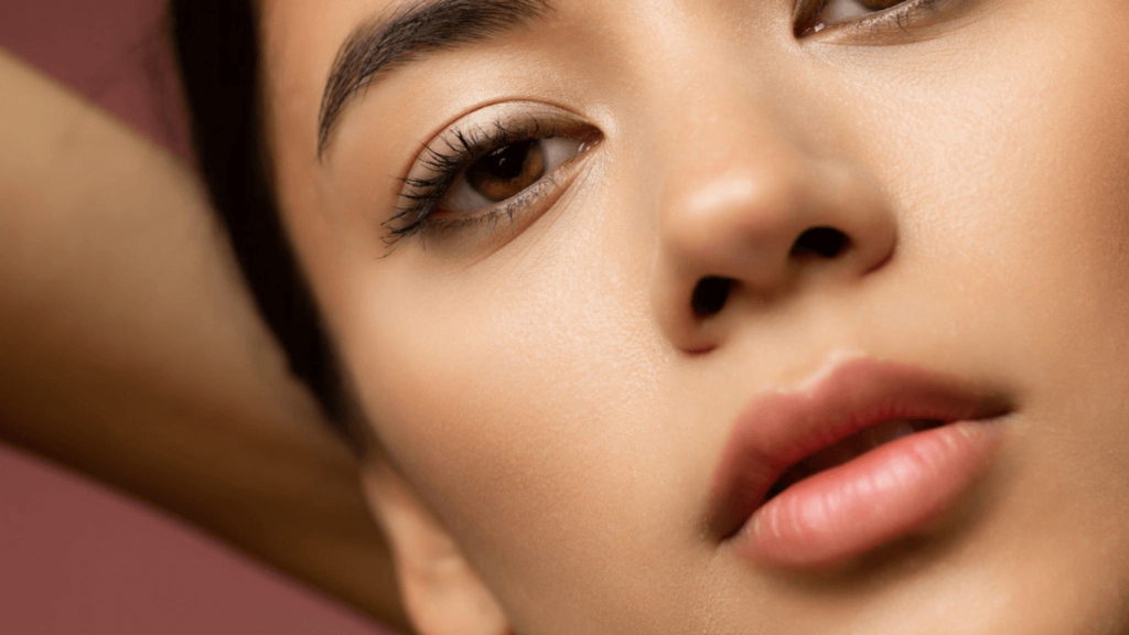 Lip Plumpers Without Beeswax