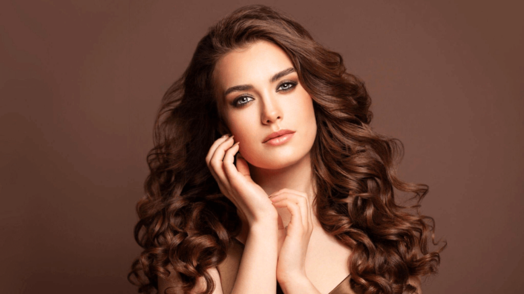 Makeup Ideas for Blonde Hair