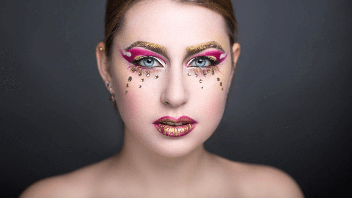 Playful Perfection: Mesmerizing Makeup Looks Like Dots