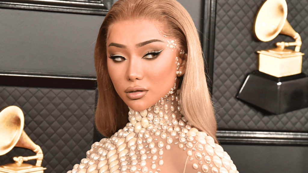 Nikita Dragun No Makeup