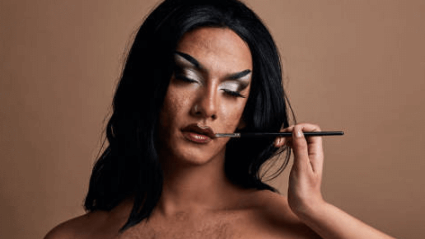 Rodrick Eyeliner: Redefining Boldness in Makeup Artistry