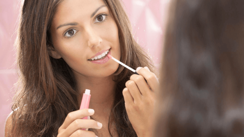 What kind of lip gloss does Demi Lovato use?