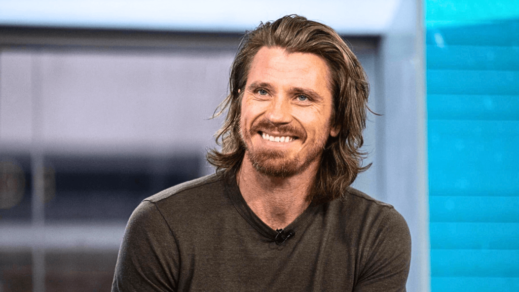 Garrett Hedlund Lipstick Alley