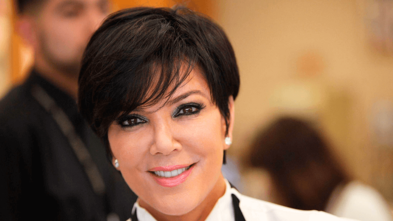 Khloe Kardashian Short Hair Styles: A Trendsetter’s Guide