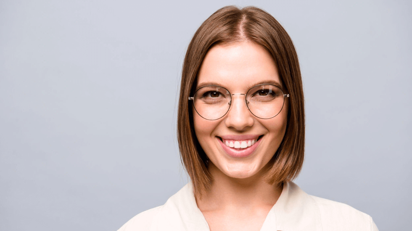 Short Hair Styles for Long Face: Flattering Your Unique Features