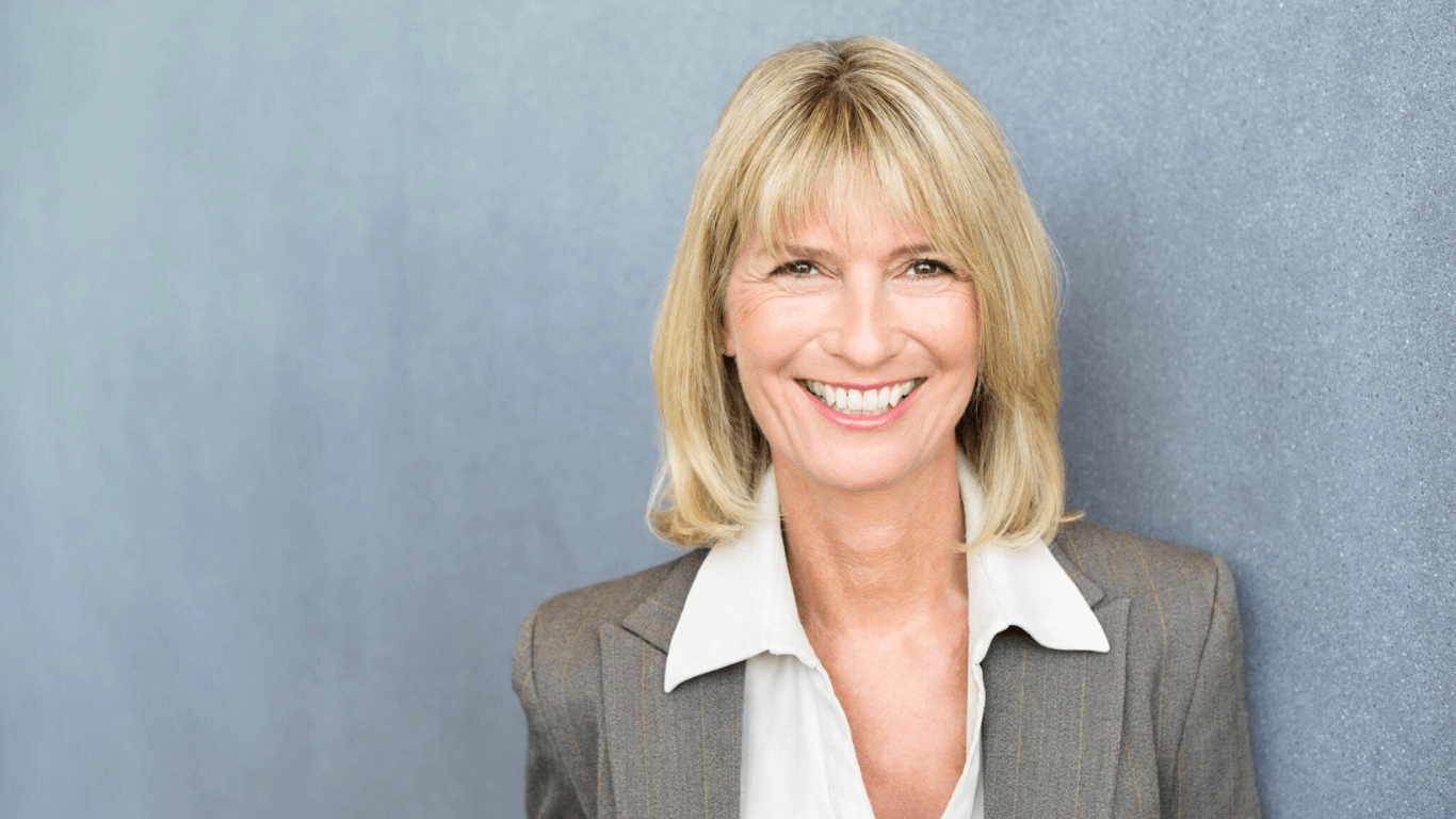 Short Hairstyles for Women Over 60: Elegance and Confidence
