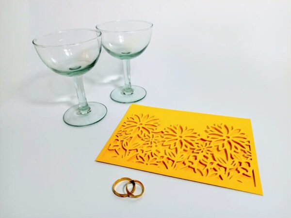 Daisy Flower Wedding Pocket Envelope - Image 2