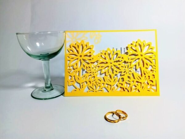 Daisy Flower Wedding Pocket Envelope - Image 5